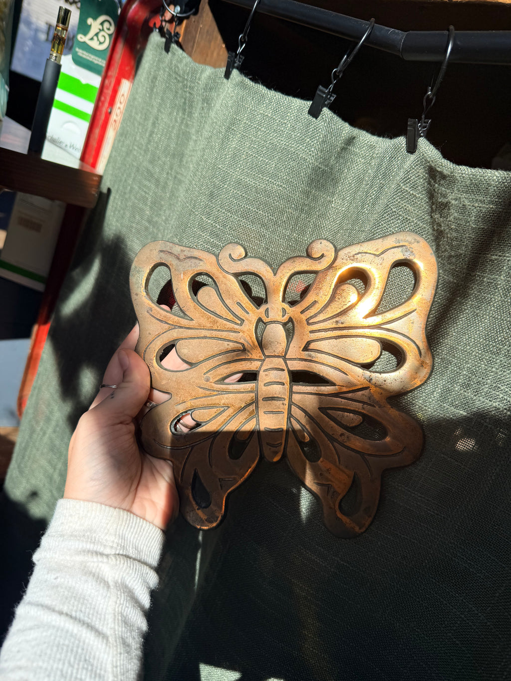 1983 Brass Butterfly Hot Plate w/ Hook