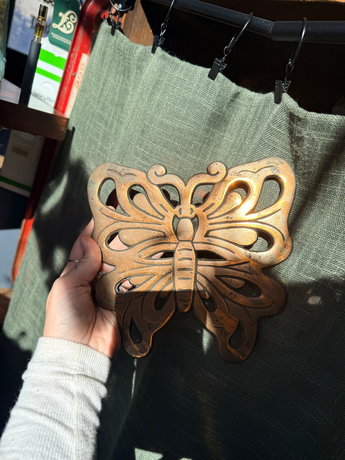 1983 Brass Butterfly Hot Plate w/ Hook