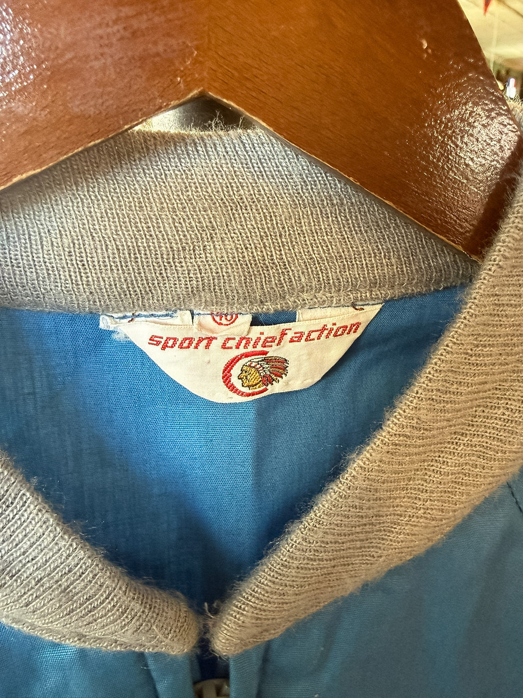 Sport Chief Action Jacket - Medium