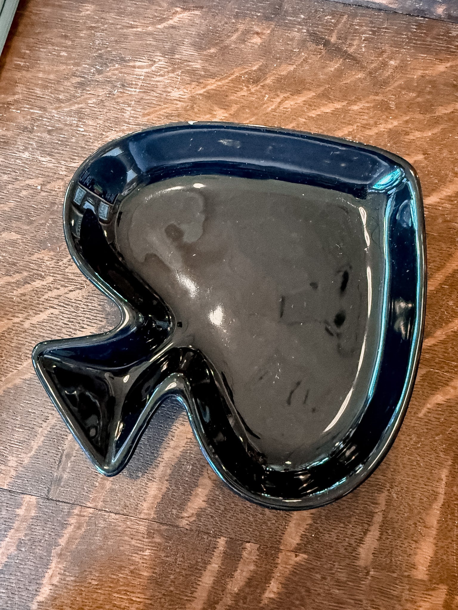 Spade Dish