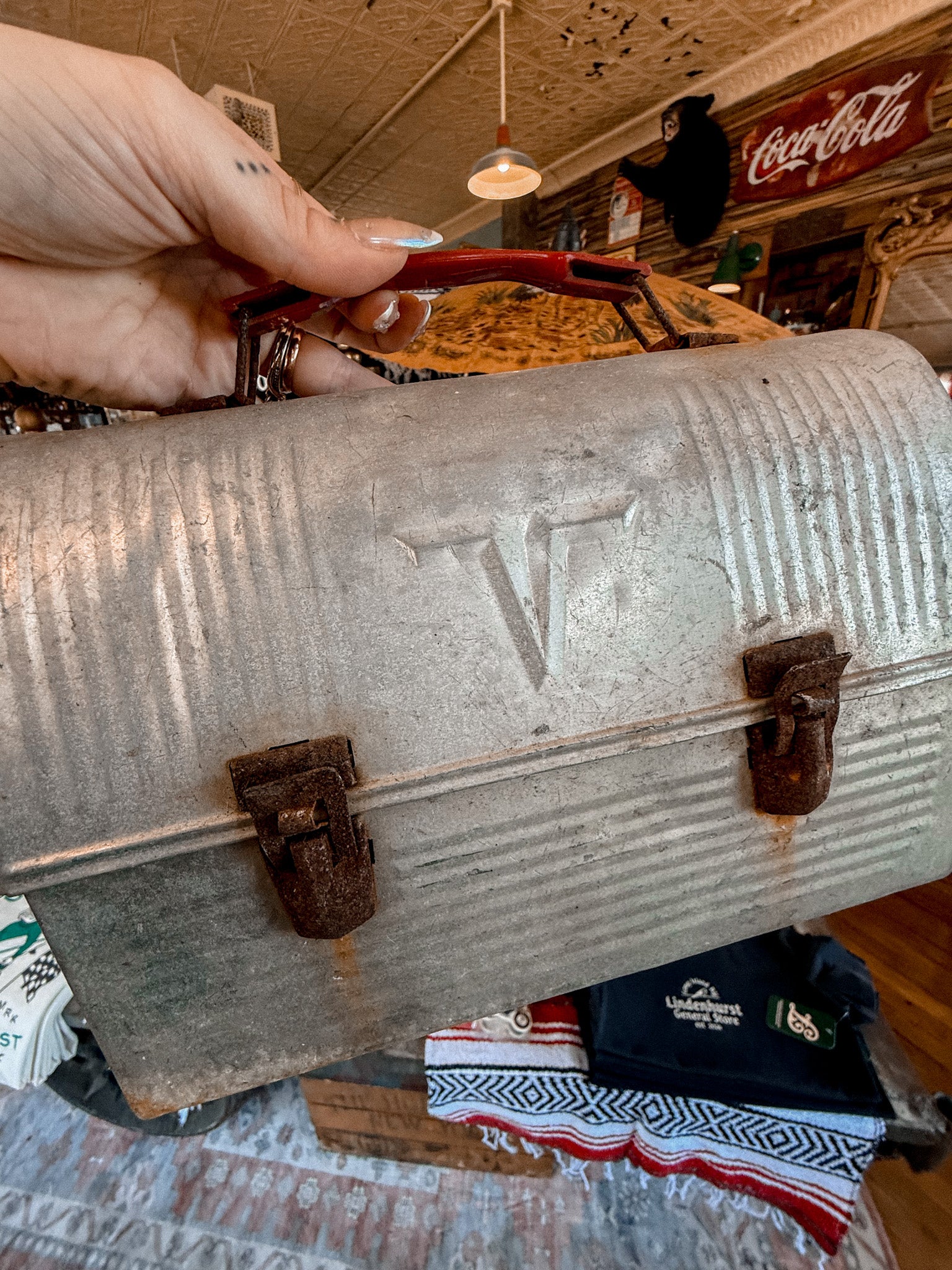1950s Thermos Victory Lunchbox – Lindenhurst General