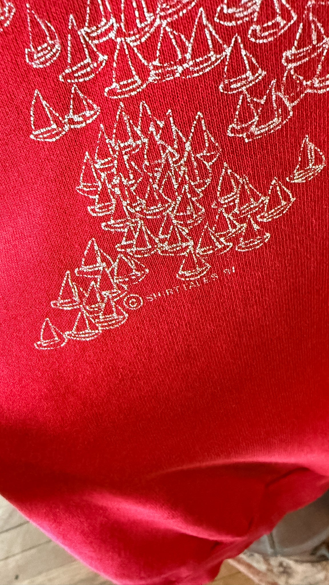 VTG Red Crew Neck "Oh Shit" - Large