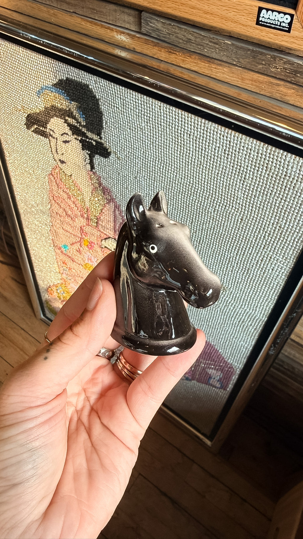 Horse Shaker