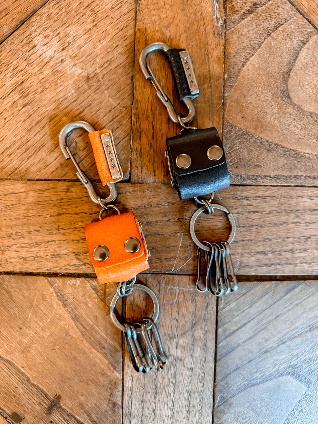 Leather Dice Holder Keychain - Black