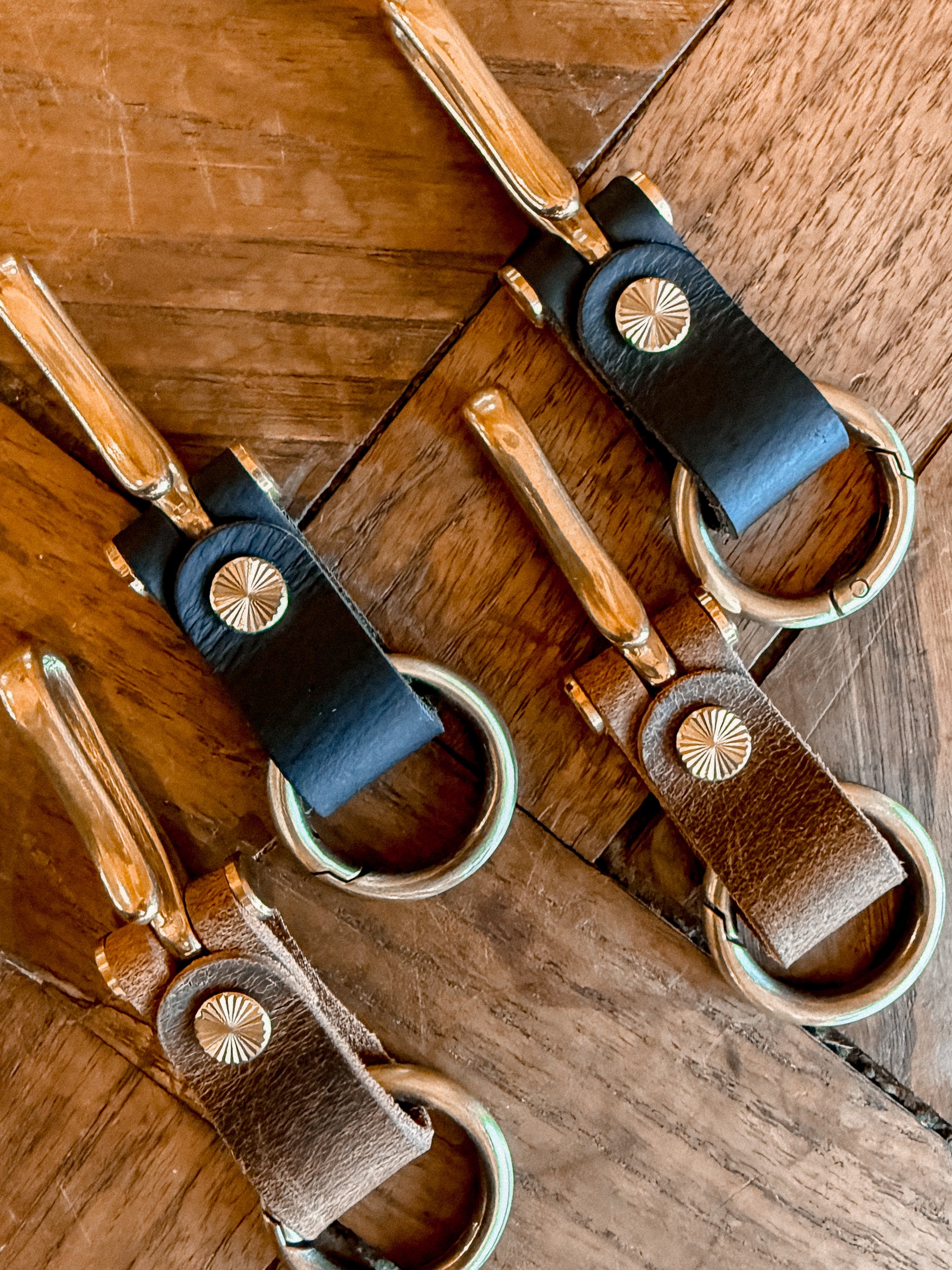 Leather U Hook Keychain - Cognac