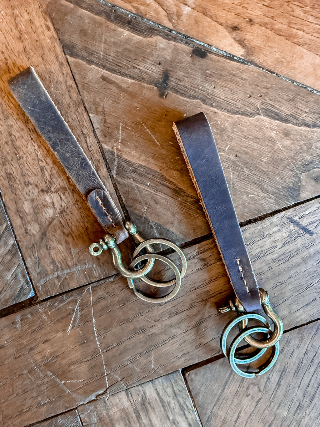 Leather Skinny Keychain - Cognac