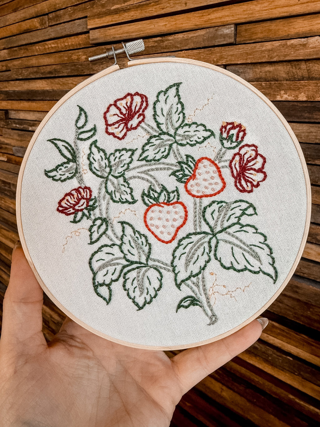 Strawberries 6" Hoop