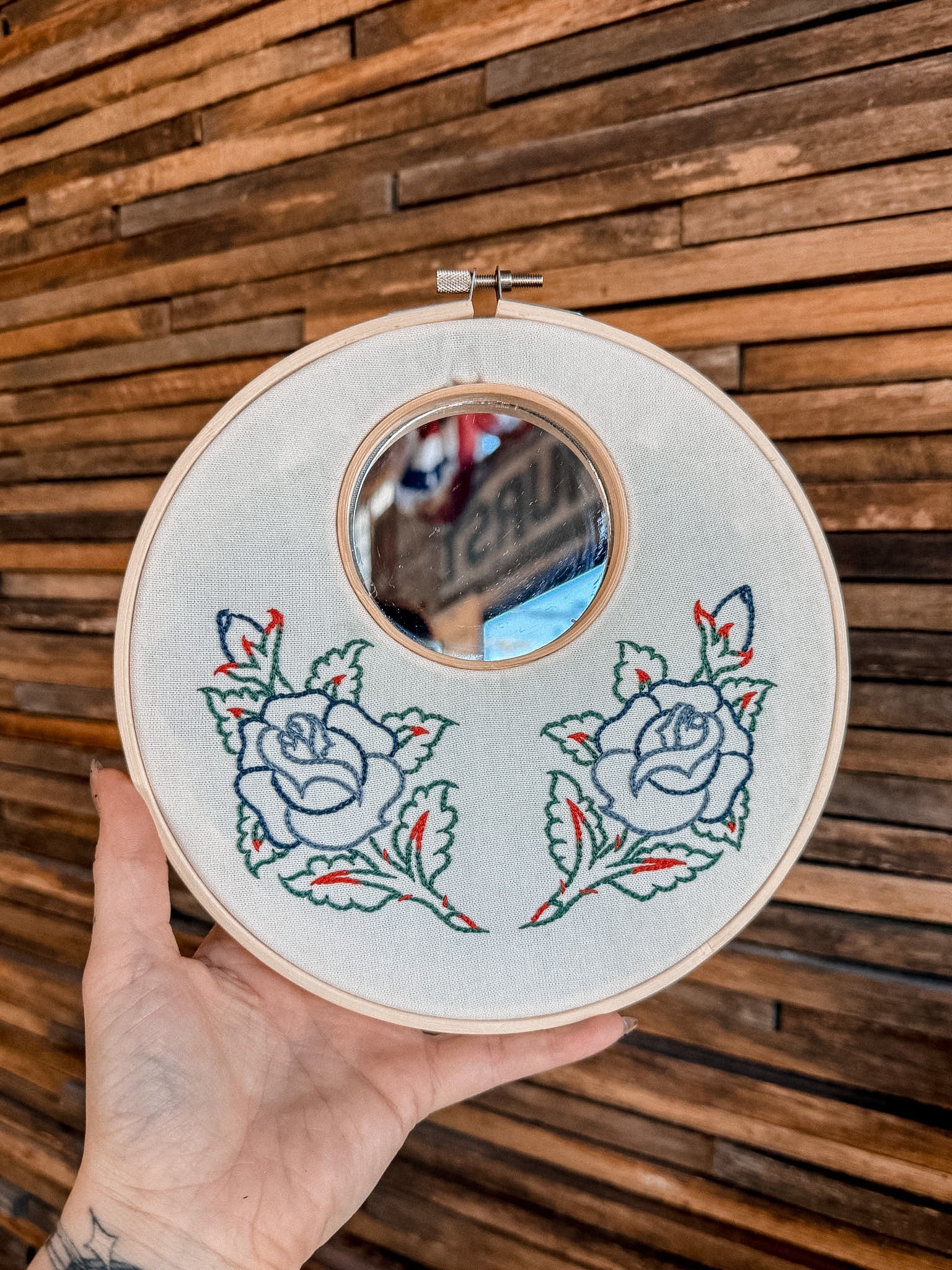 Roses Hoop w/ Mirror 6"