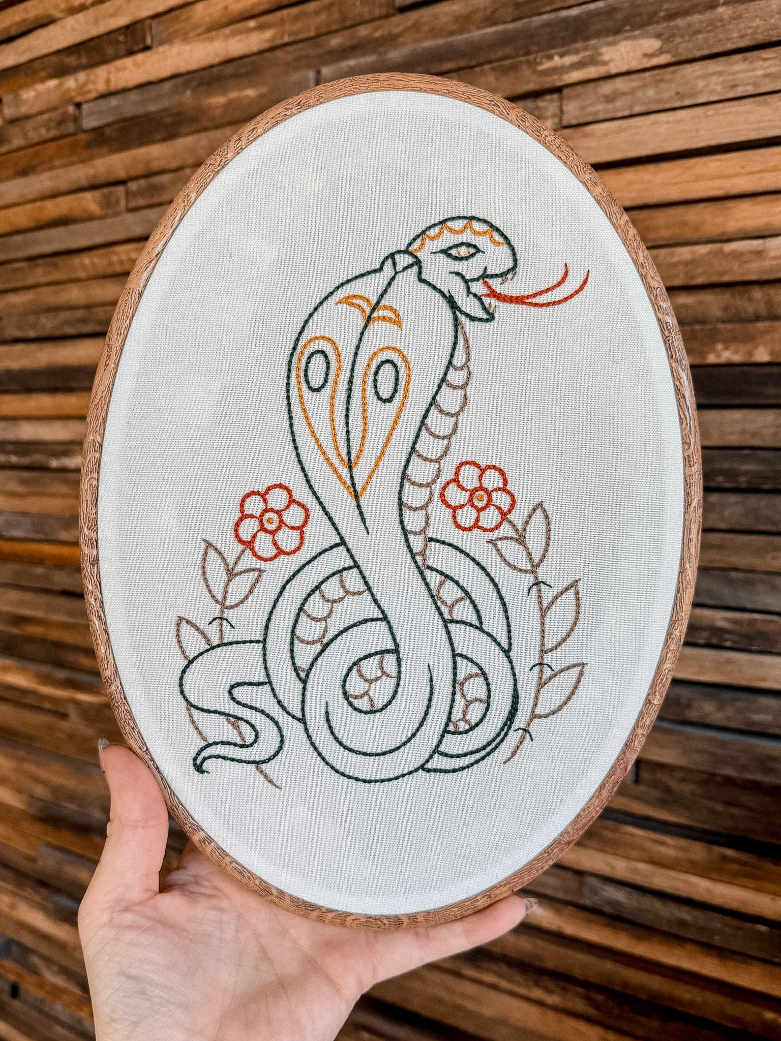 Cobra Oval Hoop 10"